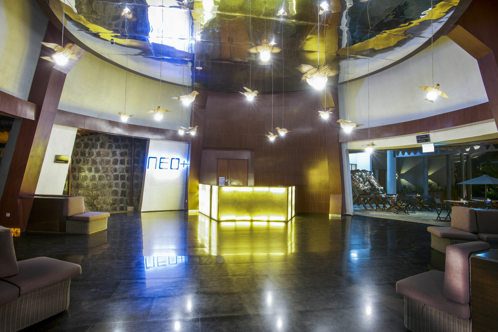 Hotel Neo+ Green Savana Sentul City Bogor Exterior foto
